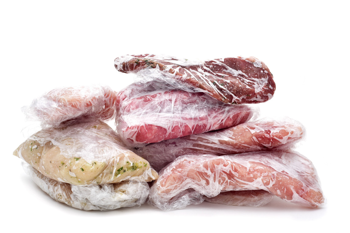 Frisches Fleisch eingefroren - so verlängert sich die Haltbarkeit